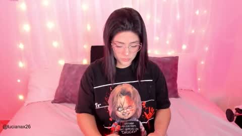 Snapshot of lucy266_ chatting on October 25, 2:30 am lucy online show from October 25, 2:30 am