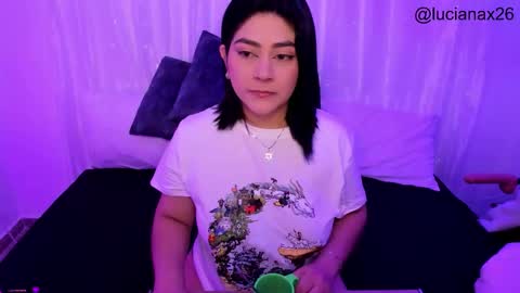 Snapshot of lucy266_ chatting on November 19, 3:17 am lucy online show from November 19, 3:17 am