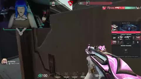 Snapshot of lucy43333 chatting on November 29, 5:05 pm lucy43333 online show from November 29, 5:05 pm