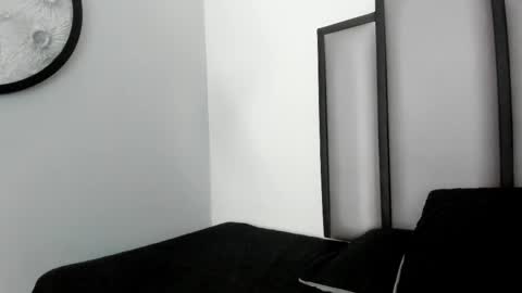 Snapshot of lucy__23 chatting on October 31, 5:08 am online show from October 31, 5:08 am