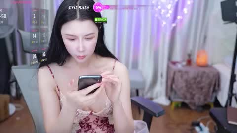 Snapshot of lucy__bb chatting on February 26, 2:10 am Lucy online show from February 26, 2:10 am