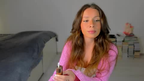 Snapshot of lucy__ray chatting on September 30, 1:54 am lucy__ray online show from September 30, 1:54 am