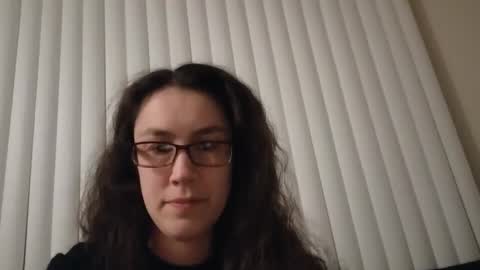 Snapshot of lucy_allison chatting on February 2, 6:15 am Lucy online show from February 2, 6:15 am