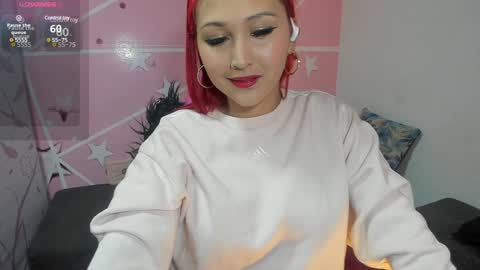 lucy_beatifull online show from January 6, 8:14 am