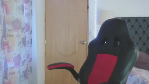 lucy online show from January 5, 9:36 pm