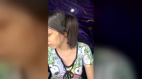 Snapshot of lucy_doll69 chatting on June 2, 11:51 pm lucy_doll69 online show from June 2, 11:51 pm