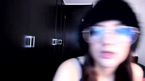Lucy online show from June 18, 12:33 am