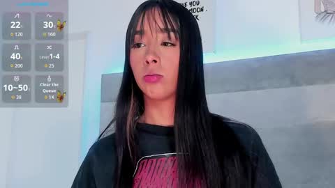 Snapshot of lucy_ev chatting on September 28, 7:14 am Lucy online show from September 28, 7:14 am