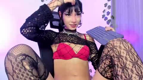 Snapshot of lucy_fernandez chatting on March 10, 3:30 pm lucyfer online show from March 10, 3:30 pm