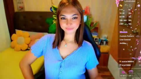 Snapshot of lucy_gray29 chatting on October 1, 9:15 am Lucy online show from October 1, 9:15 am