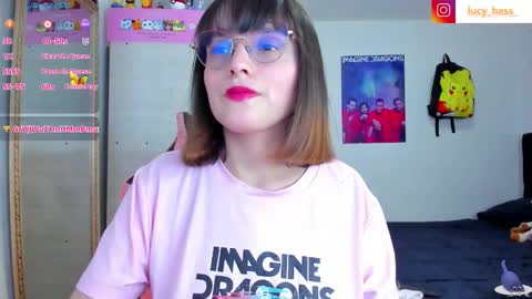 Snapshot of lucy_hess_ chatting on October 21, 7:58 pm Lucy online show from October 21, 7:58 pm