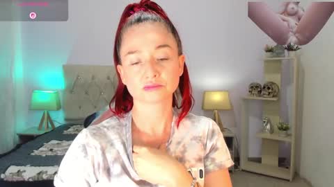 Lucia online show from October 2, 9:33 pm