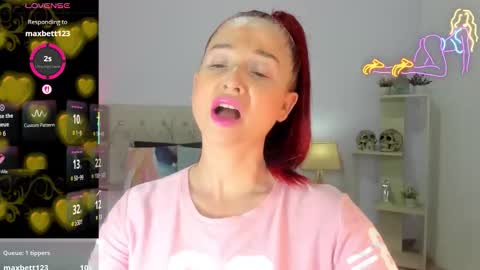 Lucia online show from November 15, 9:54 pm