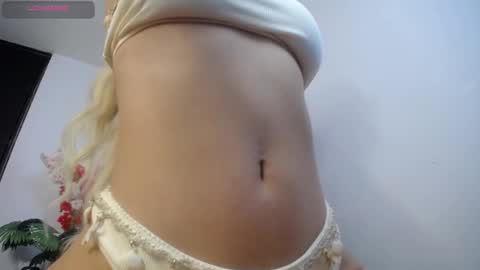 Snapshot of lucy_priincess chatting on September 13, 1:27 am lucy online show from September 13, 1:27 am