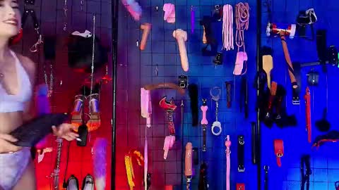 Lucy and slave maddy online show from November 17, 8:47 pm