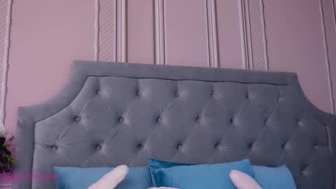 Snapshot of lucyaddison chatting on November 23, 3:39 am LucyAddison online show from November 23, 3:39 am