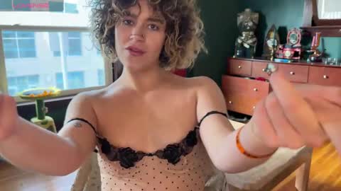 lucydreamsbaby online show from March 11, 11:48 pm