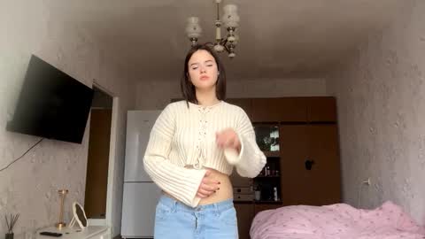 Snapshot of lucykillay chatting on October 17, 5:43 am Anna online show from October 17, 5:43 am