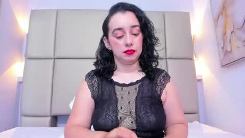 Lucy online show from July 18, 11:47 am