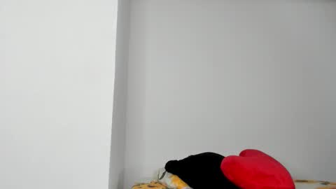 lucyportman online show from February 13, 10:22 am