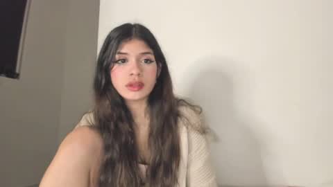Snapshot of lucyportman chatting on July 20, 7:44 am lucyportman online show from July 20, 7:44 am