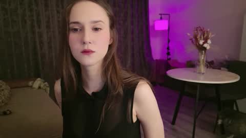 Lucy Rose online show from March 24, 3:44 am