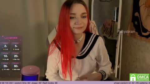 Snapshot of lucysbrain chatting on December 14, 9:03 am Lucy online show from December 14, 9:03 am