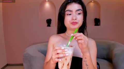 Lucy online show from September 15, 8:20 pm