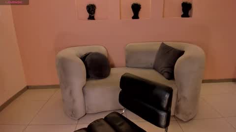 Lucy online show from September 17, 9:16 pm