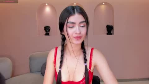 Lucy online show from September 18, 8:44 pm