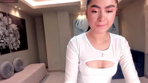 Lucy online show from October 13, 9:15 pm