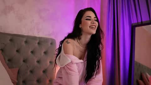 LucyWillow online show from April 29, 5:55 am