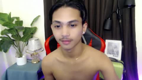 Snapshot of luda_69 chatting on June 20, 1:25 pm luda_69 online show from June 20, 1:25 pm