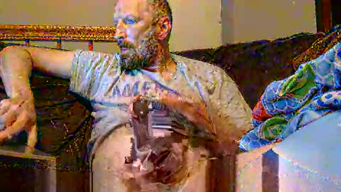 Snapshot of luder4242 chatting on May 22, 4:12 pm mr hungvile online show from May 22, 4:12 pm
