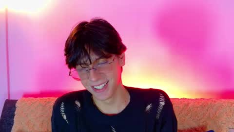 Lui online show from February 27, 5:18 am