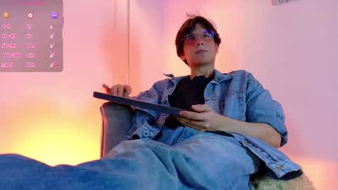 Lui online show from March 16, 3:56 am