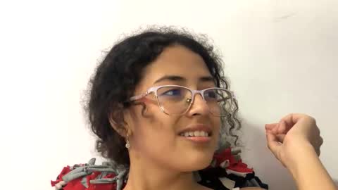 Snapshot of luifernandacc chatting on December 13, 7:53 pm luifernandacc online show from December 13, 7:53 pm