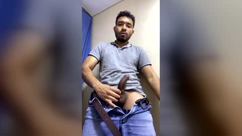 Snapshot of luis_hunk chatting on May 22, 7:26 am Andrew online show from May 22, 7:26 am