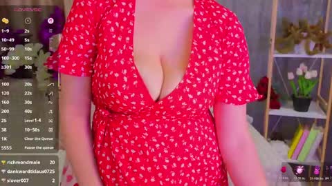 Luisa Rosee online show from May 11, 7:22 pm