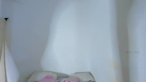 Snapshot of luisa_summer2 chatting on July 28, 5:36 am Luisa Fernanda online show from July 28, 5:36 am