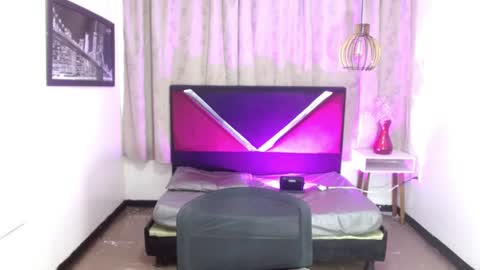 Snapshot of luisa_torres__ chatting on July 14, 3:11 am luisa_torres__ online show from July 14, 3:11 am