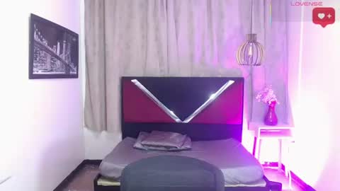 Snapshot of luisa_torres__ chatting on July 22, 3:42 am luisa_torres__ online show from July 22, 3:42 am