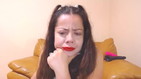 Cassie online show from November 3, 7:59 pm