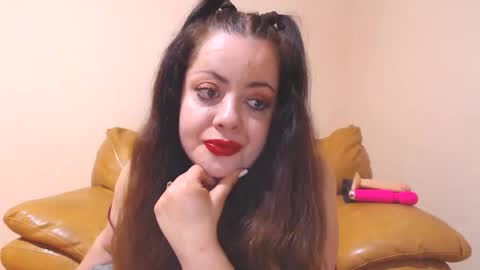 Cassie online show from November 11, 10:43 pm