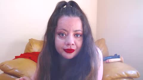 Snapshot of luisahornydoll chatting on May 6, 8:19 am Cassie online show from May 6, 8:19 am