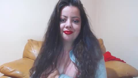 Snapshot of luisahornydoll chatting on May 21, 8:27 pm Cassie online show from May 21, 8:27 pm