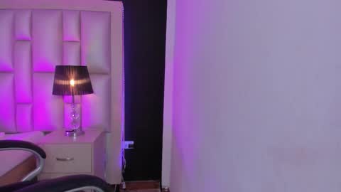 Luisa  online show from January 10, 1:51 am