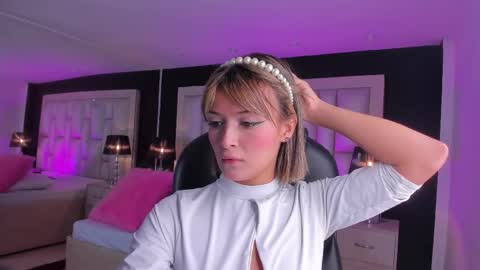 Luisa  online show from May 23, 3:27 pm