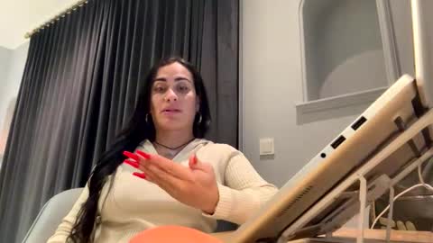 Luisa Monsters online show from October 20, 8:42 pm