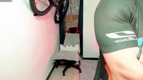 Luis Fer PVT IS OPEN online show from July 24, 11:25 pm